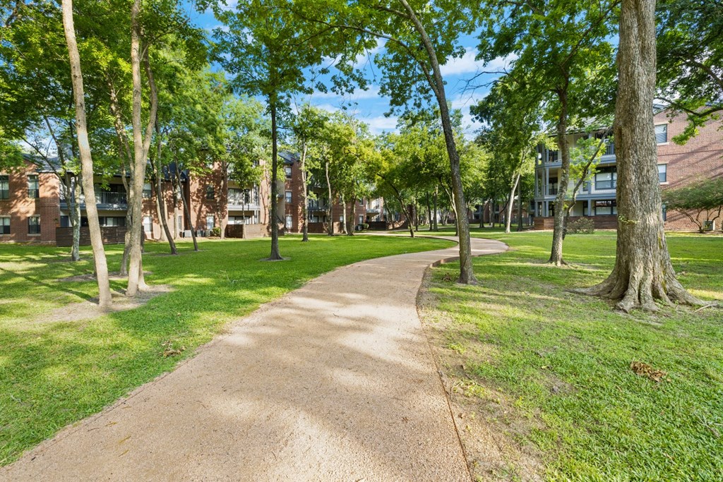 Everwood Apartments, 444 E Medical Center Blvd, ster, TX RentCafe